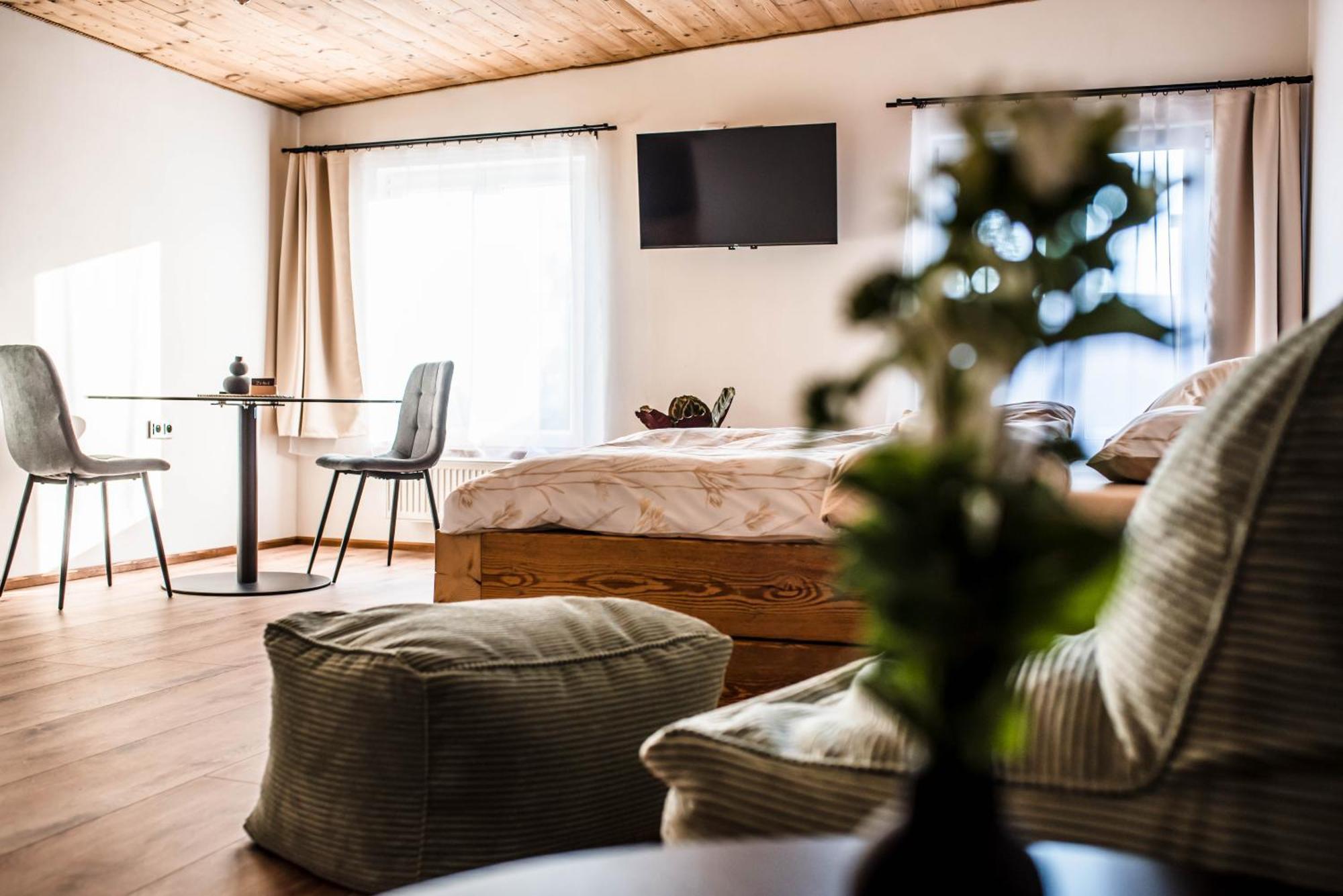 Apartmany Zeme Nove Mesto pod Smrkem Eksteriør bilde